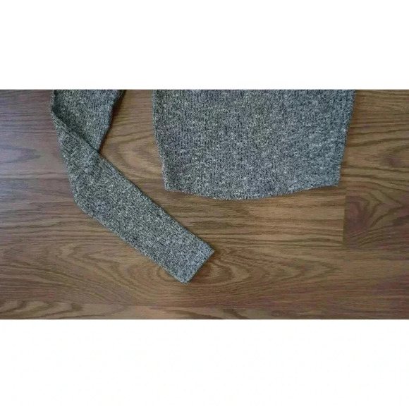 NWT Garage Long Sleeve One Shoulder Salt & Pepper - Size P/S - Picture 2 of 12